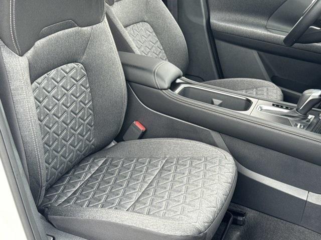 new 2025 Nissan Kicks car, priced at $24,984