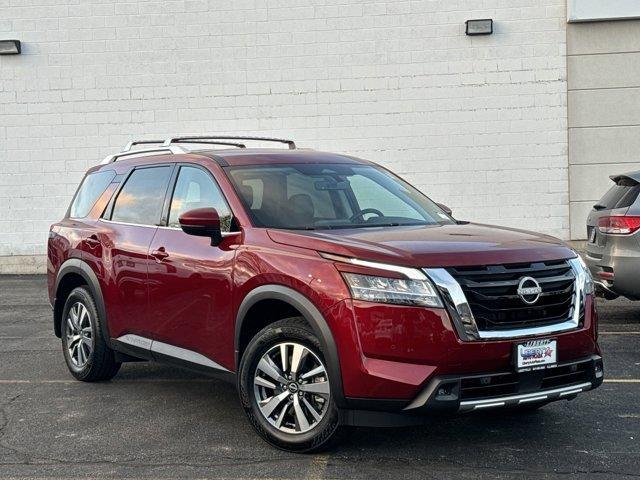 new 2024 Nissan Pathfinder car, priced at $41,611