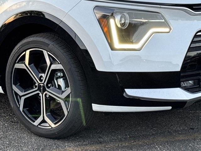 new 2025 Kia Niro car, priced at $29,545