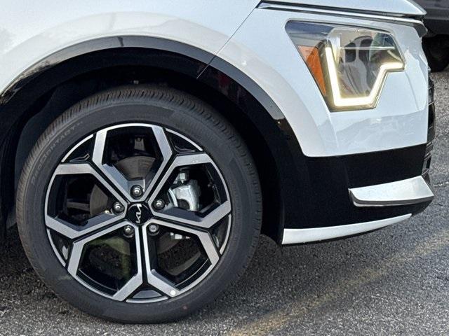 new 2025 Kia Niro car, priced at $29,545