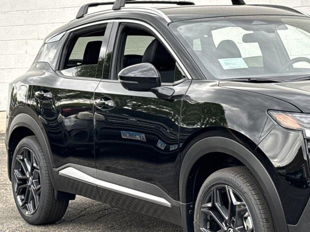 new 2025 Nissan Kicks car, priced at $28,102