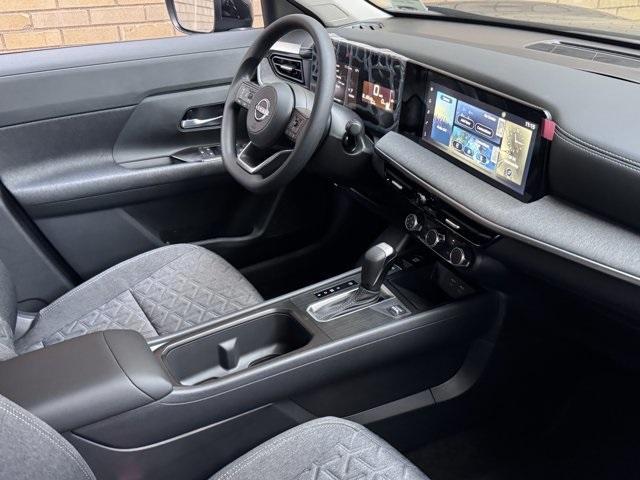 new 2025 Nissan Kicks car