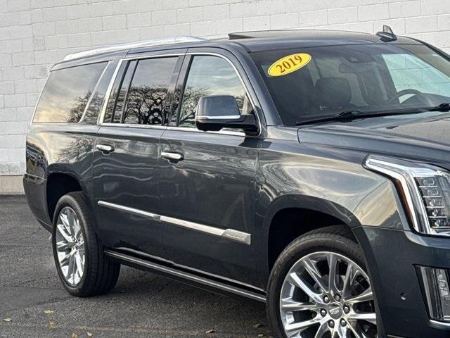 used 2019 Cadillac Escalade ESV car, priced at $28,991