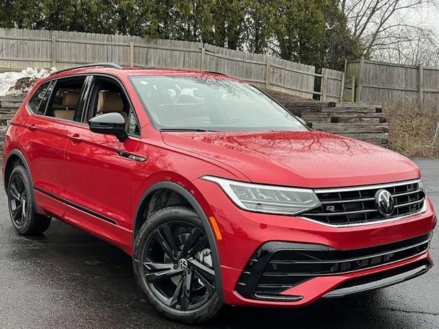 new 2024 Volkswagen Tiguan car, priced at $39,141