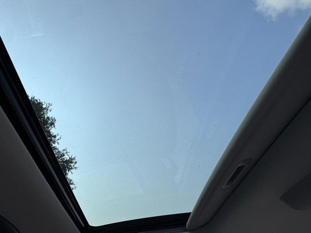 new 2026 Kia Carnival Hybrid car, priced at $55,285