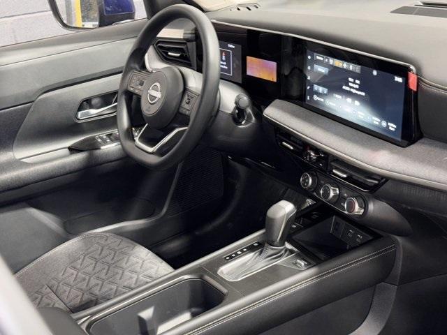 new 2025 Nissan Kicks car, priced at $24,984