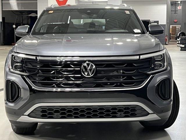 new 2024 Volkswagen Atlas Cross Sport car, priced at $42,217