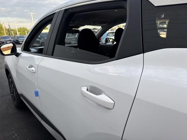 new 2025 Nissan Kicks car, priced at $24,984