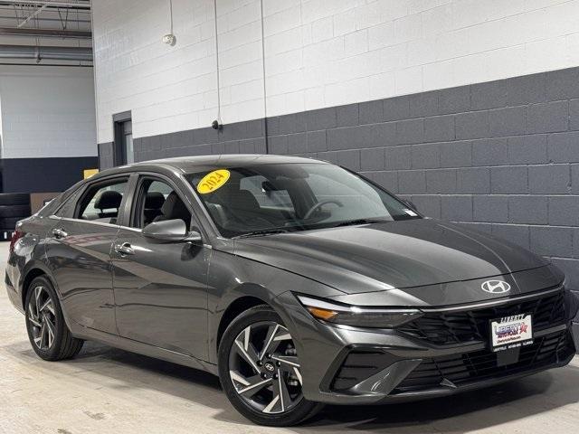 used 2024 Hyundai Elantra car