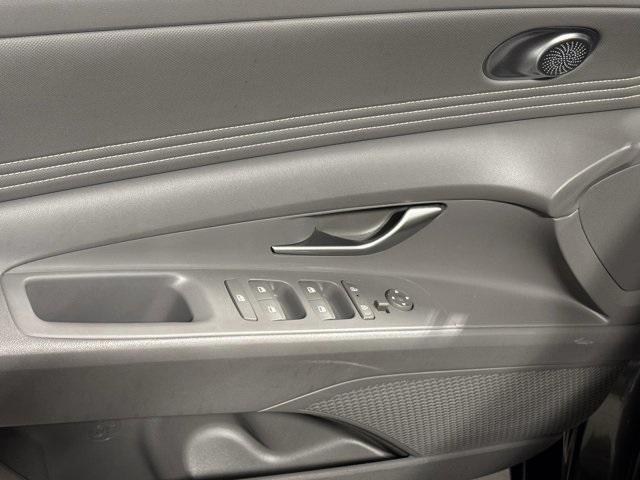 used 2024 Hyundai Elantra car