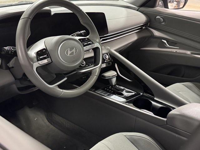 used 2024 Hyundai Elantra car