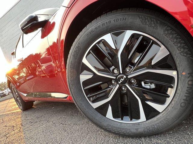 new 2023 Kia EV6 car, priced at $35,990