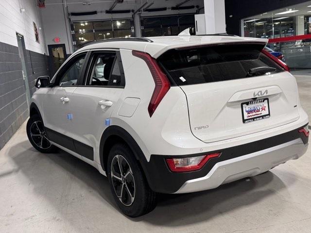 new 2025 Kia Niro car, priced at $28,320
