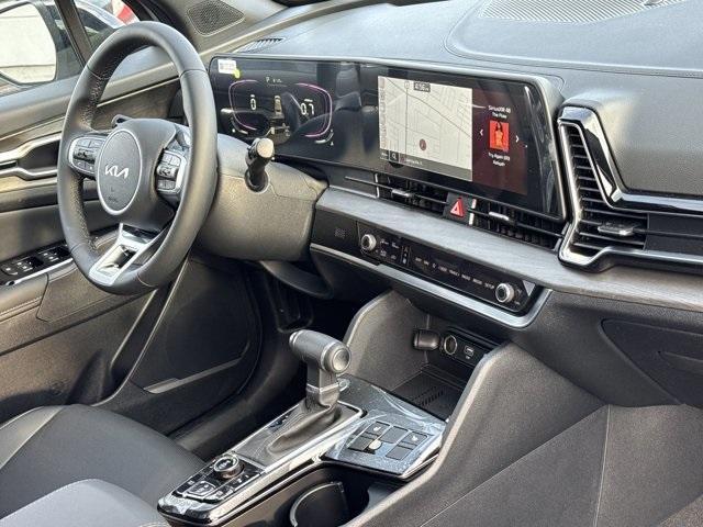 new 2025 Kia Sportage car, priced at $30,545