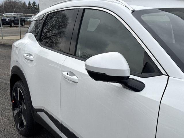 new 2025 Nissan Kicks car, priced at $25,190