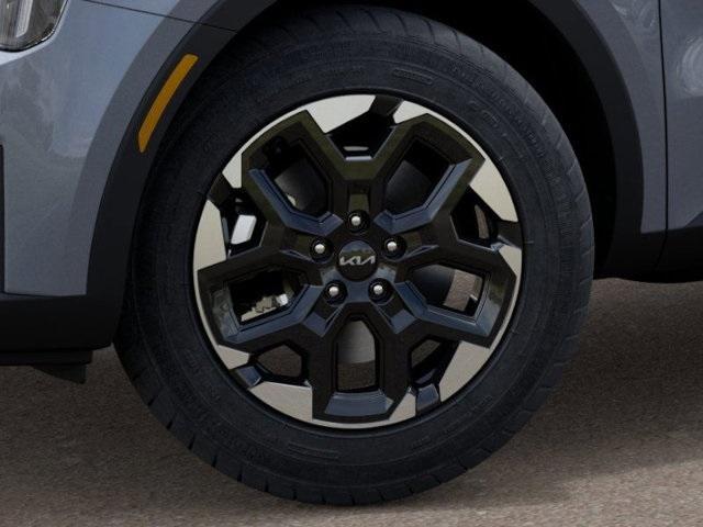 new 2025 Kia Sorento car, priced at $30,570