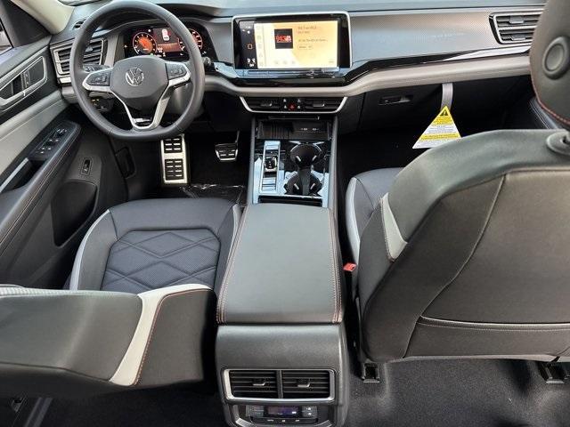new 2025 Volkswagen Atlas car, priced at $46,841