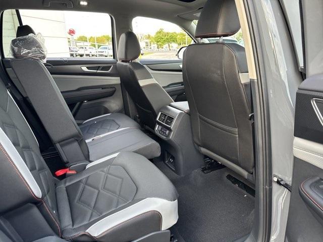 new 2025 Volkswagen Atlas car, priced at $46,841