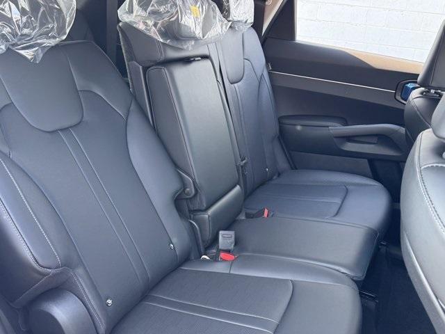 new 2025 Kia Sorento car