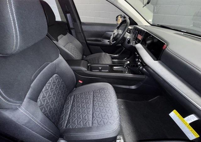 new 2025 Nissan Kicks car, priced at $20,290