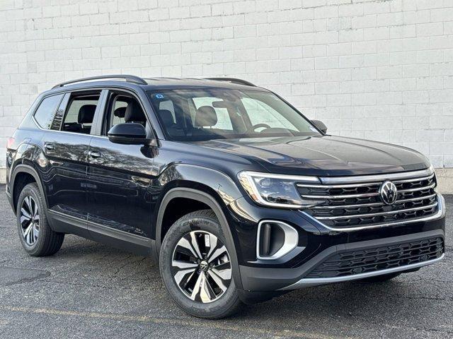 new 2025 Volkswagen Atlas car, priced at $39,006