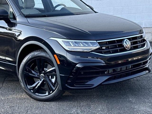 new 2024 Volkswagen Tiguan car, priced at $36,587