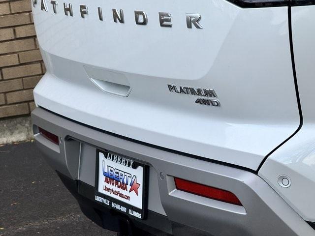 new 2025 Nissan Pathfinder car, priced at $40,925
