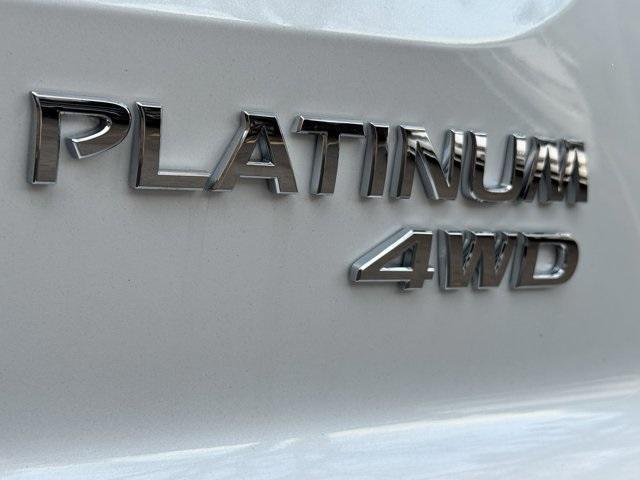 new 2025 Nissan Pathfinder car, priced at $40,925