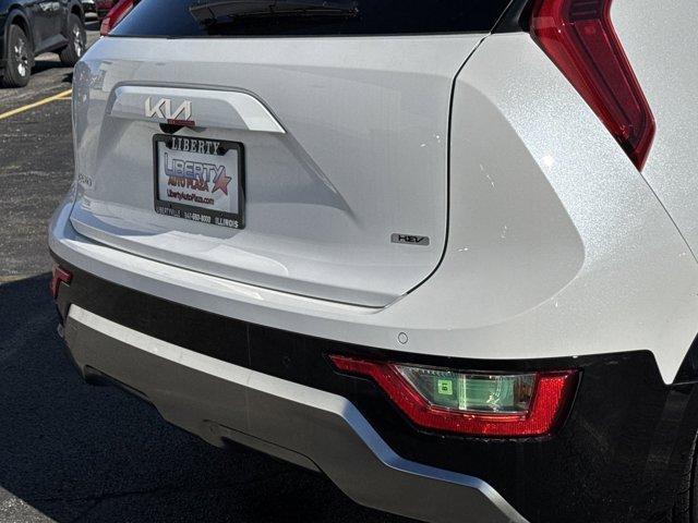 new 2025 Kia Niro car, priced at $30,545