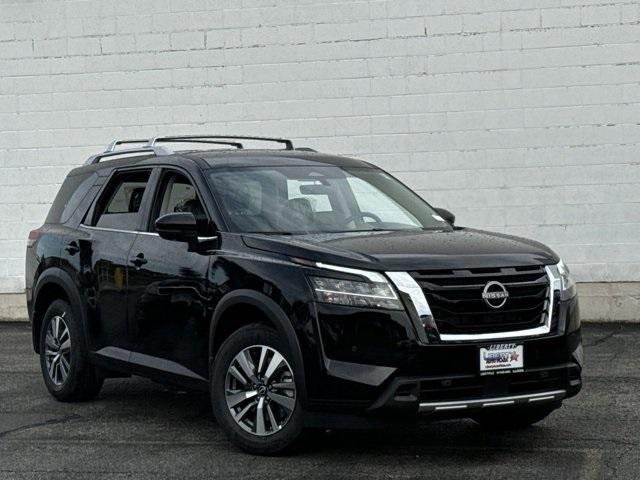 new 2024 Nissan Pathfinder car, priced at $39,699