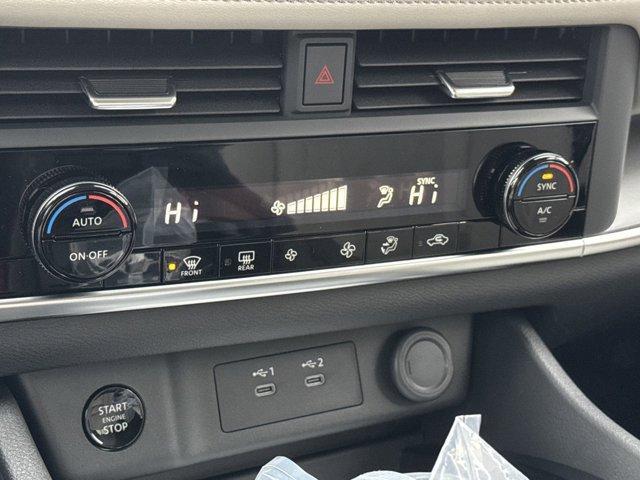 used 2025 Nissan Rogue car