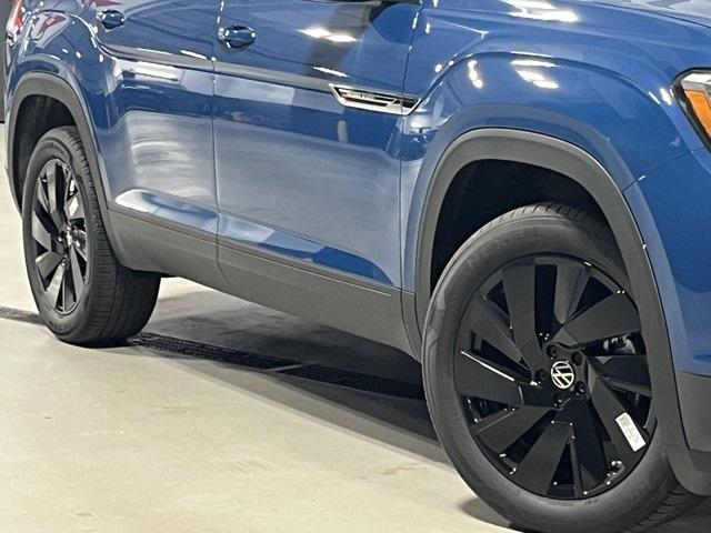 new 2025 Volkswagen Atlas Cross Sport car, priced at $42,229
