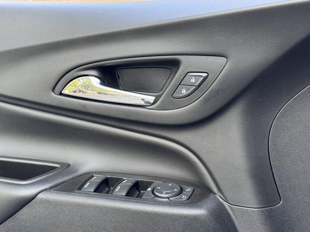 used 2022 Chevrolet Equinox car, priced at $17,491