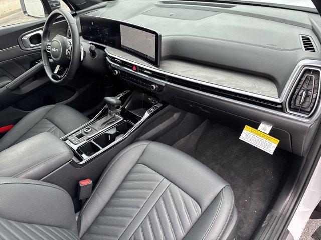 new 2025 Kia Sorento car, priced at $45,995