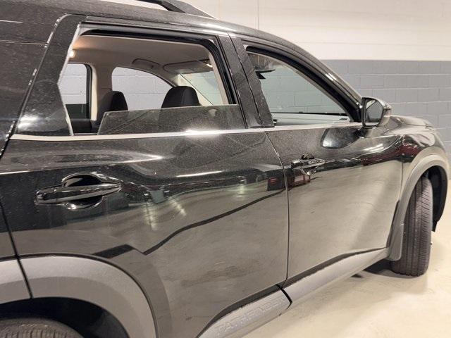 new 2025 Nissan Pathfinder car, priced at $39,089