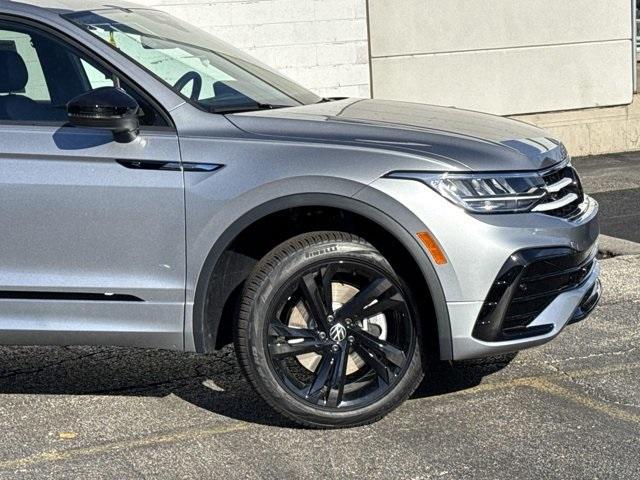 new 2024 Volkswagen Tiguan car, priced at $38,573