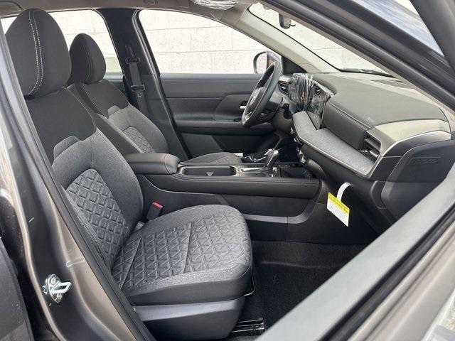 new 2025 Nissan Kicks car, priced at $27,180
