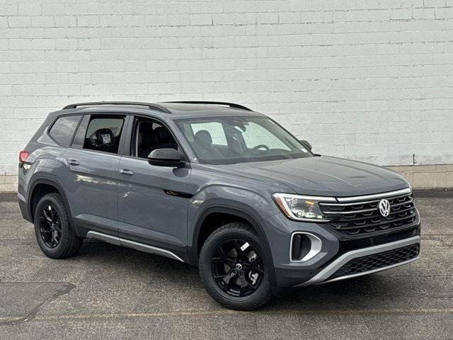 new 2025 Volkswagen Atlas car, priced at $47,612