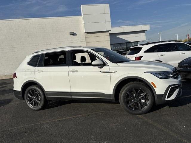 new 2024 Volkswagen Tiguan car, priced at $33,707