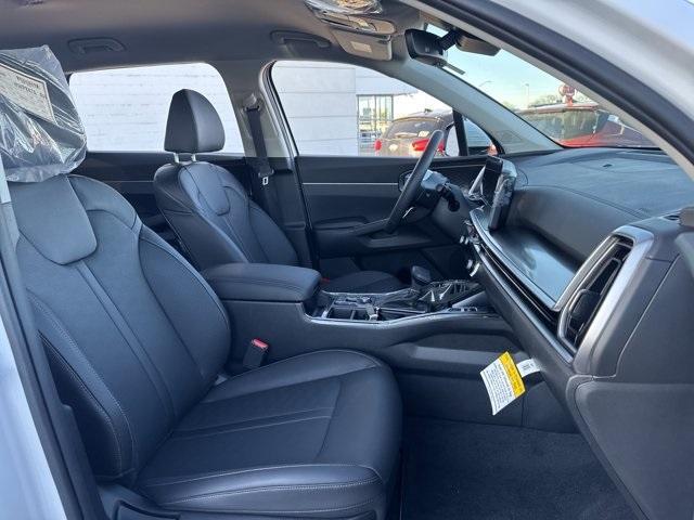 new 2025 Kia Sorento car, priced at $34,685