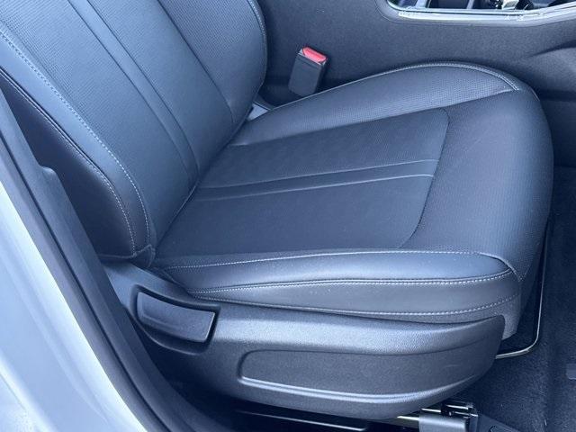 new 2025 Kia Sorento car, priced at $34,685
