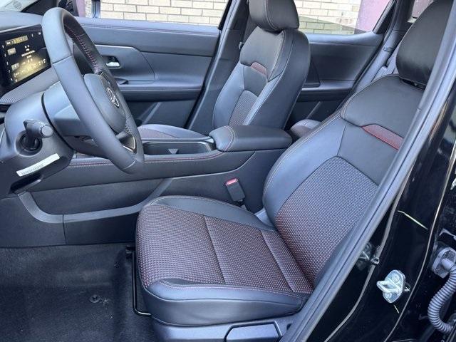 new 2025 Nissan Kicks car, priced at $23,994