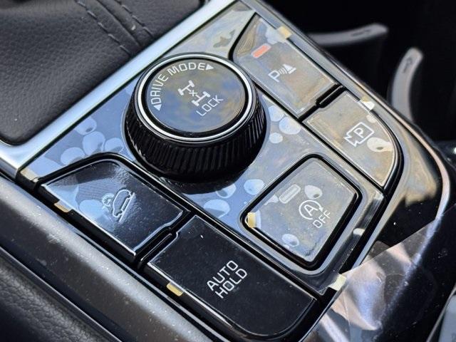 new 2025 Kia Sportage car, priced at $32,265