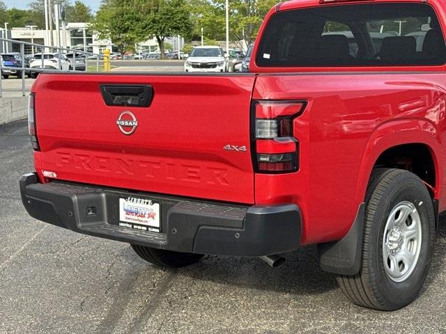 new 2025 Nissan Frontier car, priced at $30,301