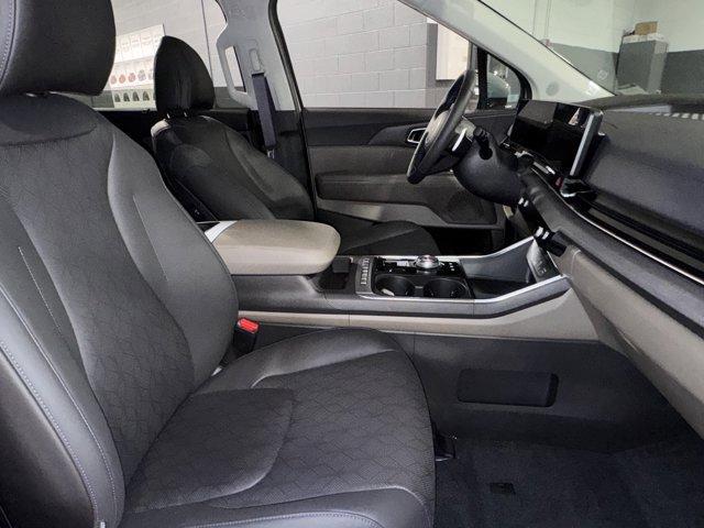 new 2026 Kia Carnival Hybrid car, priced at $45,415