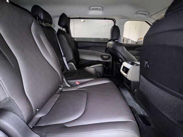 new 2026 Kia Carnival Hybrid car, priced at $45,415