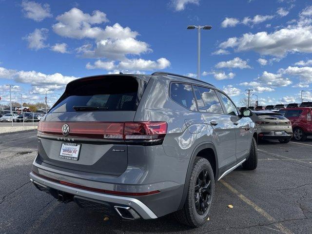 new 2025 Volkswagen Atlas car, priced at $49,531