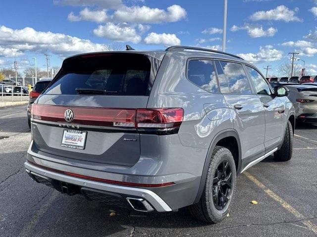 new 2025 Volkswagen Atlas car, priced at $49,531