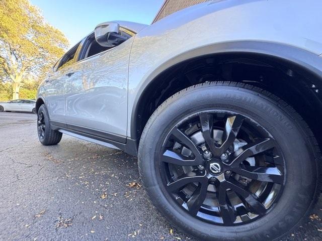 used 2020 Nissan Rogue car, priced at $15,991