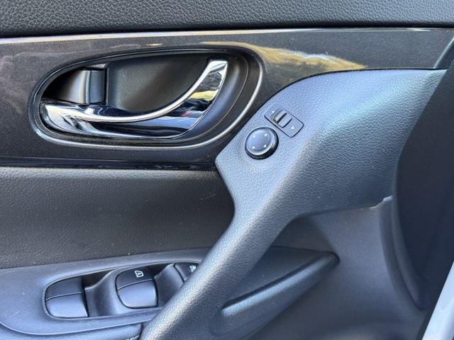 used 2020 Nissan Rogue car, priced at $15,991